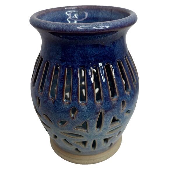 Walt Glass Other - Vintage Walt Glass Art Pottery Pierced Luminary Candle Holder Signed 1989